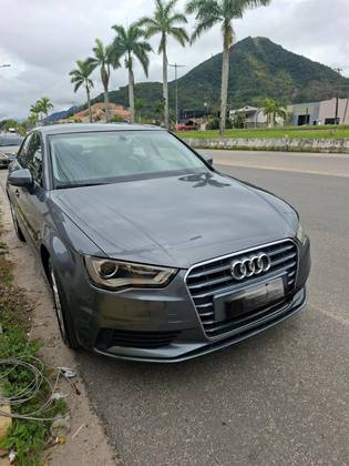AUDI A3 1.4 TFSI SEDAN ATTRACTION 16V FLEX 4P TIPTRONIC AUDI A3 1.4 TFSI SEDAN ATTRACTION 16V FLEX 4P TIPTRONIC